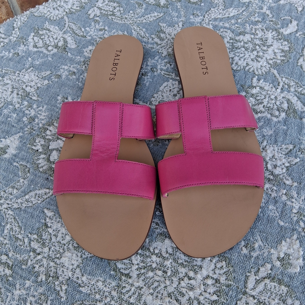 Talbots Hannah Vachetta Leather Flat Slides Sandals Sz 9. Barbie Pink Classic - Picture 4 of 14